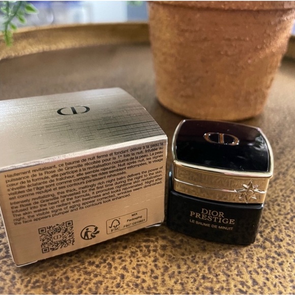 Dior Prestige Le Baume de Minuit - Black and Gold - Picture 4 of 6